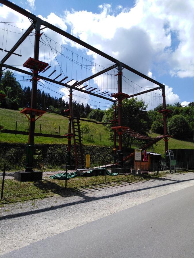 Ferienwohnung Mit Kleinem Garten Sonnenbühl Exterior foto