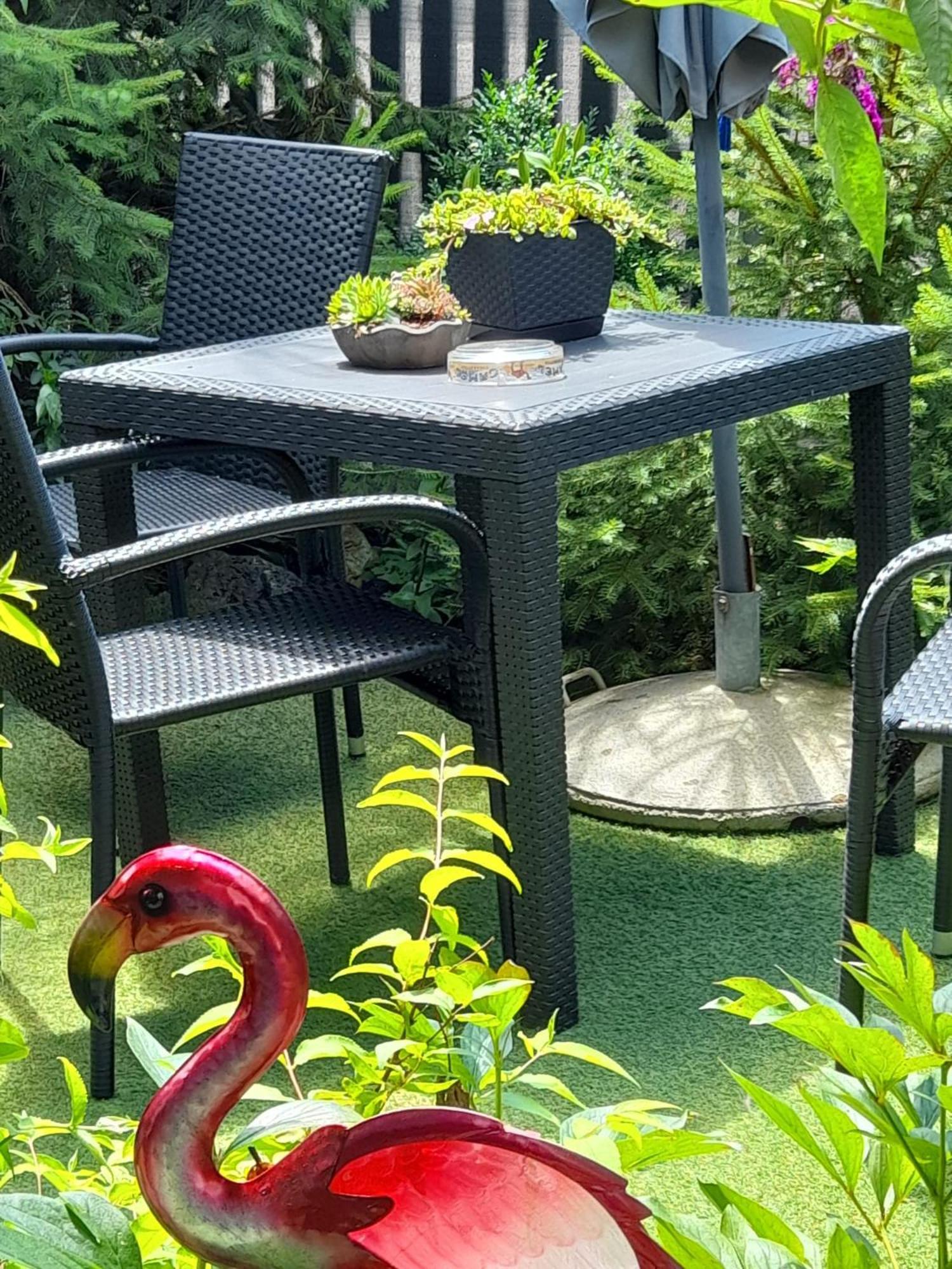 Ferienwohnung Mit Kleinem Garten Sonnenbühl Exterior foto